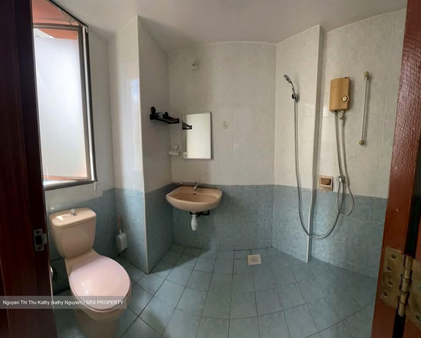 Balmoral Luck (D10), Condominium #586909101